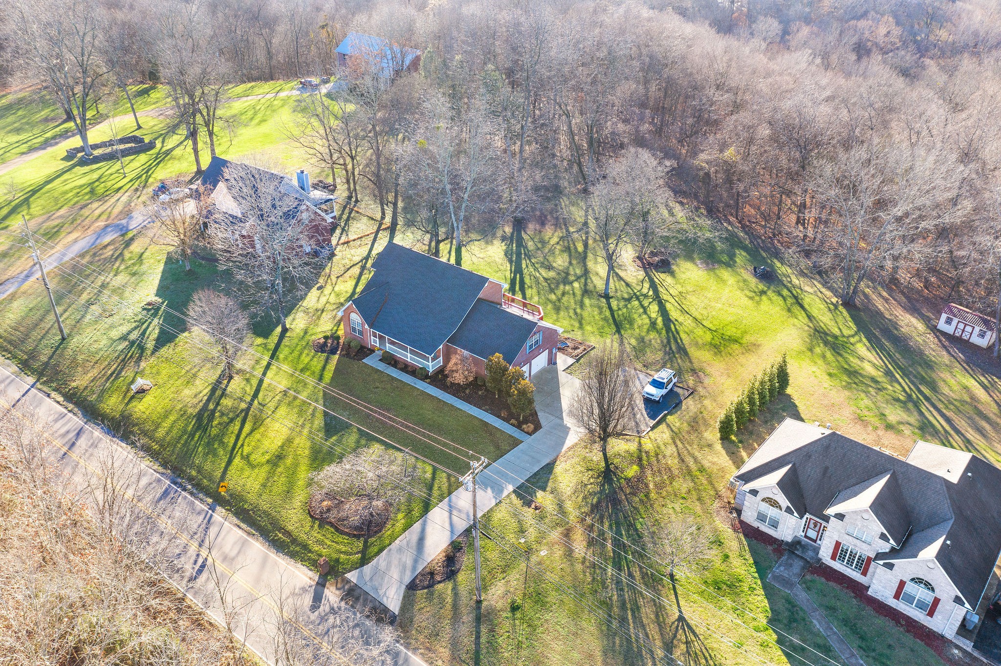 2396 Pleasant View Road Pleasant View, TN 37146 - Photo 9 of 40 Gallery Image 9