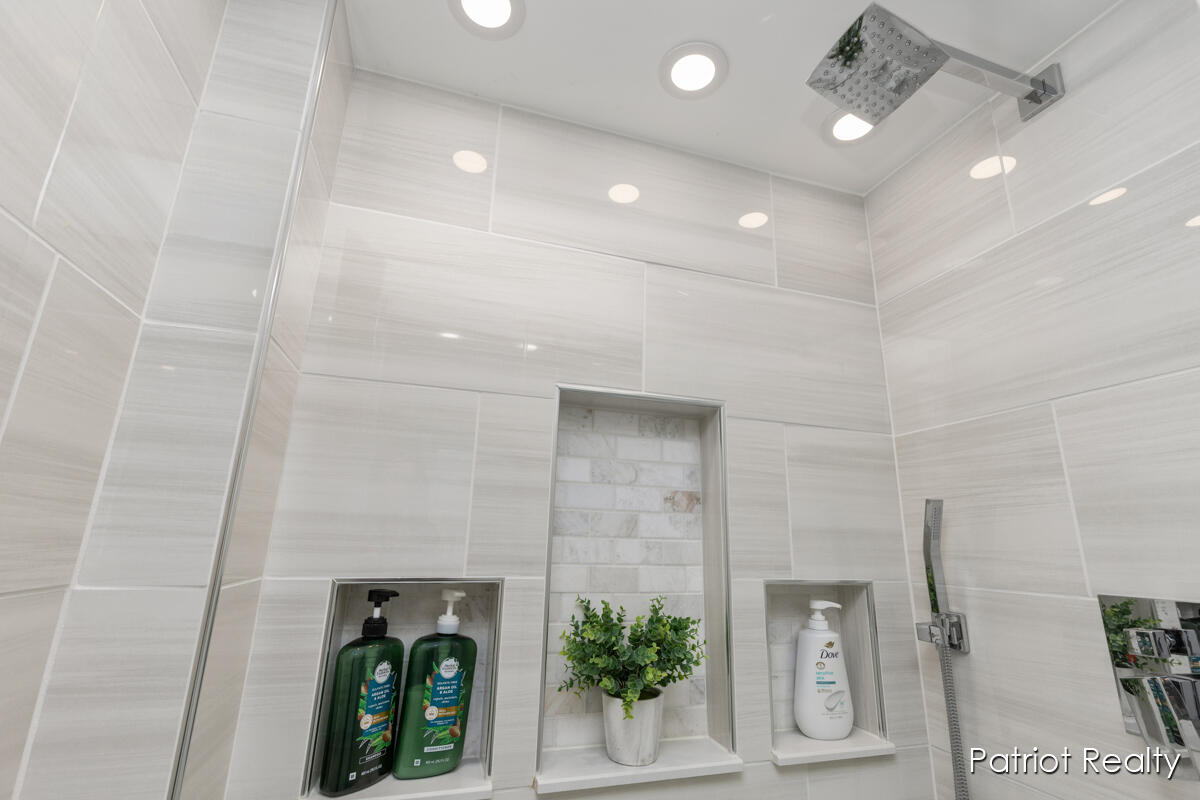 16631 Lakeview Street Spring Lake, MI 49456 - Photo 22 of 62 IMG_1015