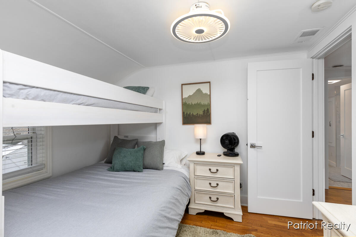 16631 Lakeview Street Spring Lake, MI 49456 - Photo 33 of 62 IMG_1026