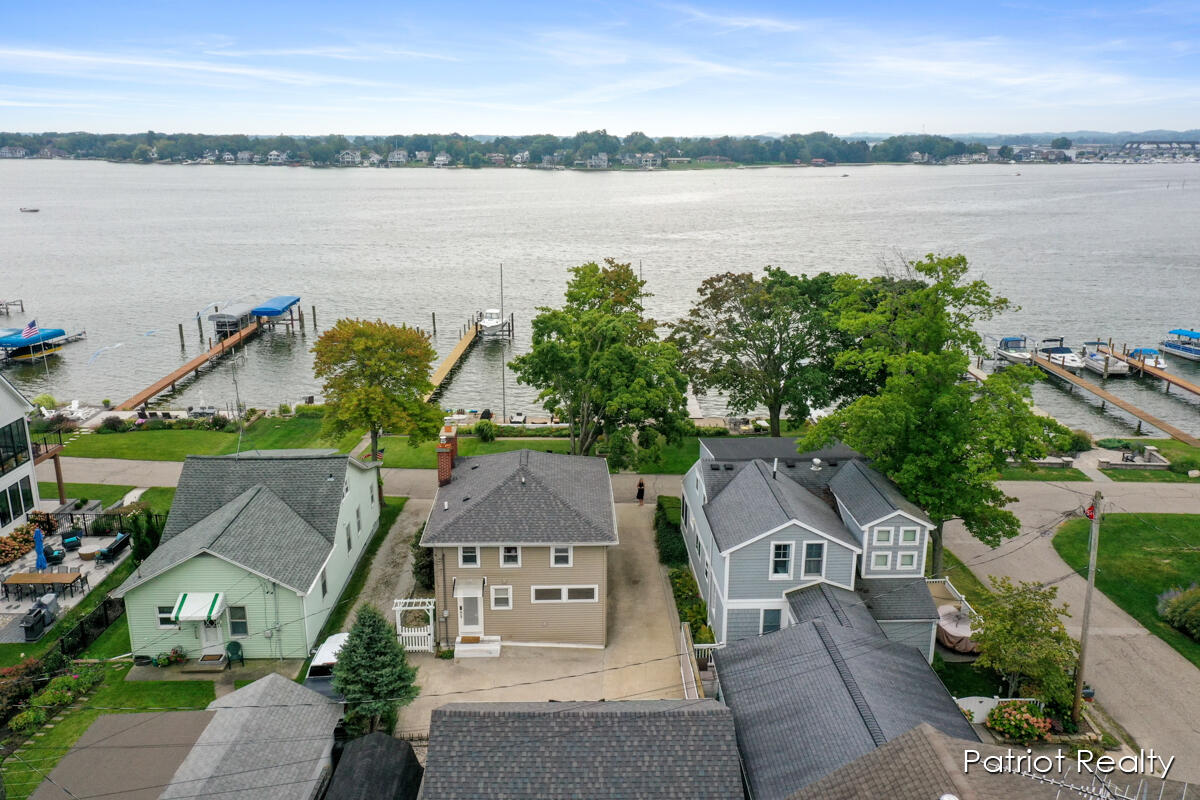 16631 Lakeview Street Spring Lake, MI 49456 - Photo 58 of 62 IMG_1048