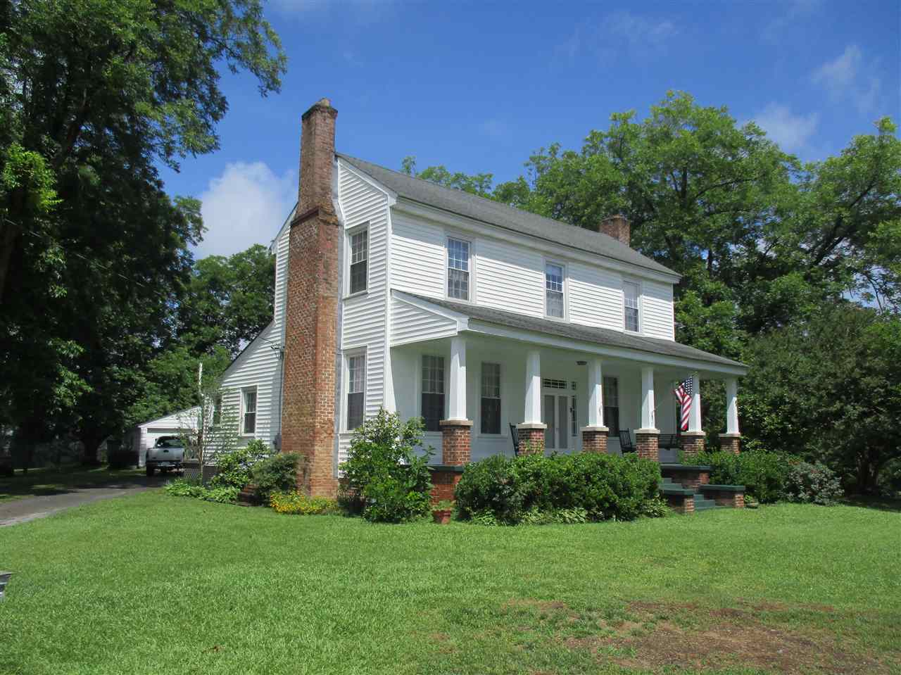 637 Hawkins Road Union, SC 29379 - Photo 1 of 25