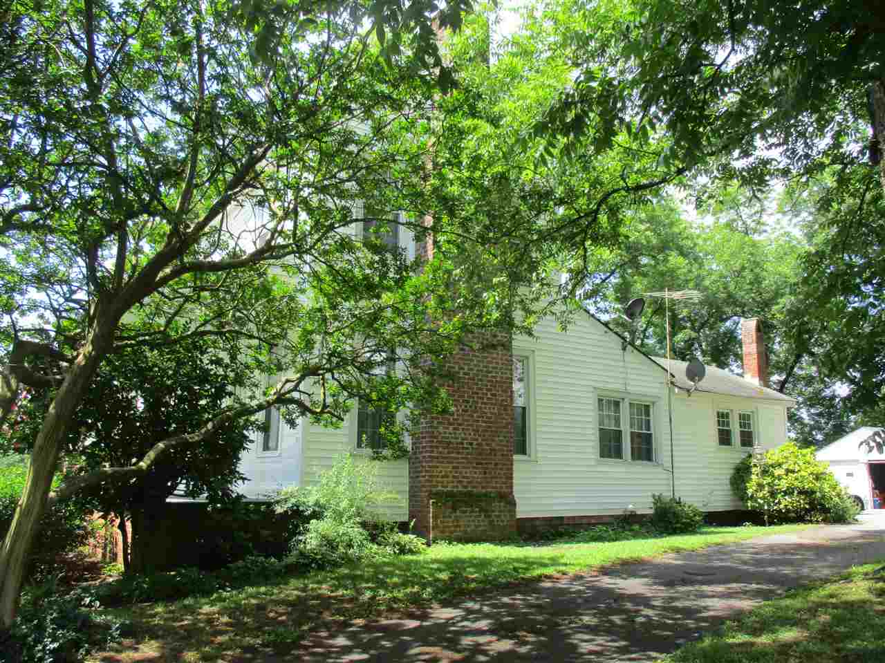 637 Hawkins Road Union, SC 29379 - Photo 17 of 25