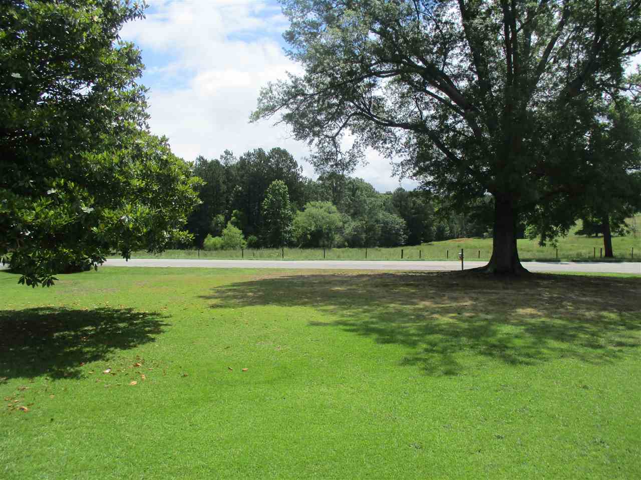 637 Hawkins Road Union, SC 29379 - Photo 20 of 25
