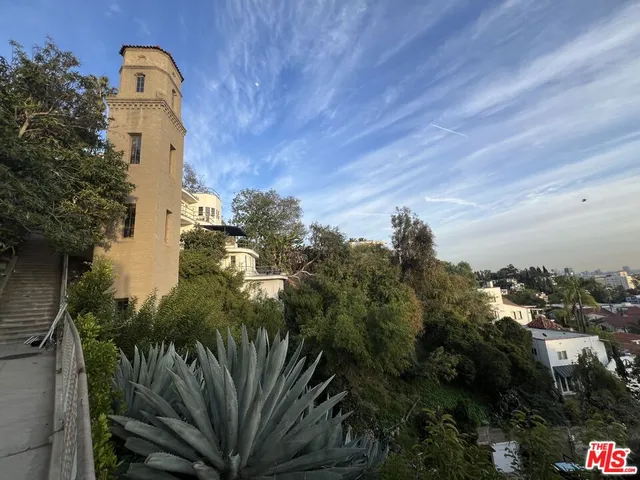 $4,200 | 2185 Broadview Terrace, Unit LOWR, Los Angeles, CA 90068