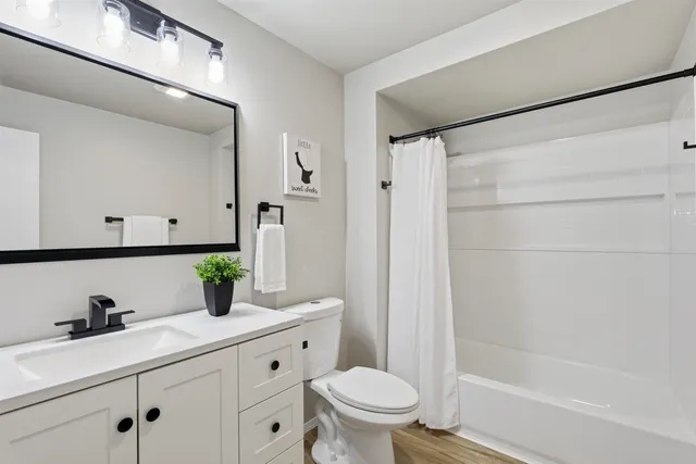 $345,000 | 2518 South Madison Street, Appleton, WI 54915