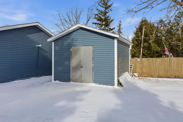 $345,000 | 2518 South Madison Street, Appleton, WI 54915