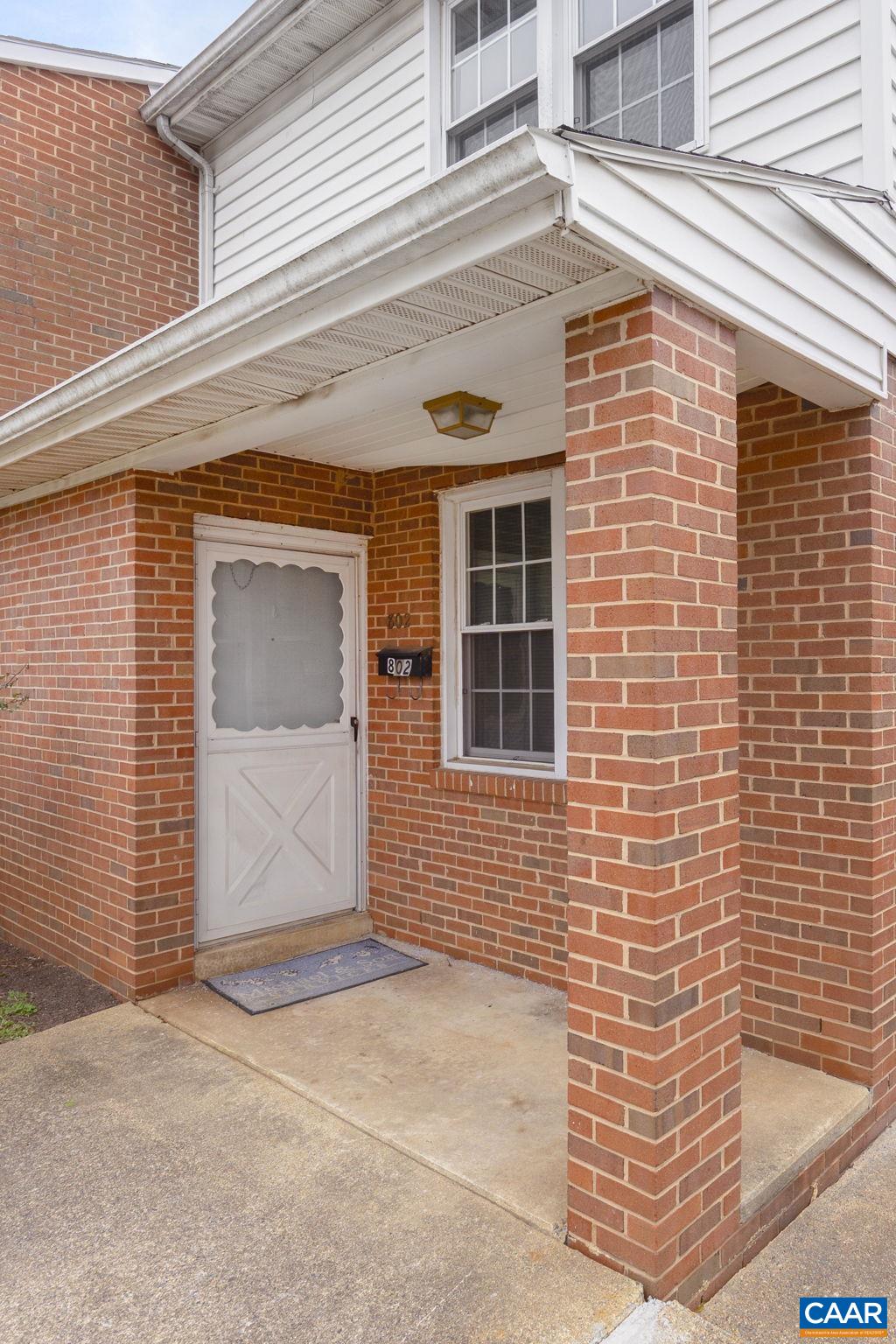 802 Concord Avenue Charlottesville, VA 22903 - Photo 5 of 30