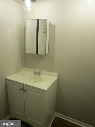 $235,000 | 233 Township Line Road, Unit 2A, Elkins Park, PA 19027