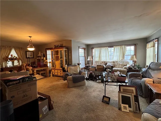 $240,000 | 806 Lexington Road, Pleasant Hill, MO 64080