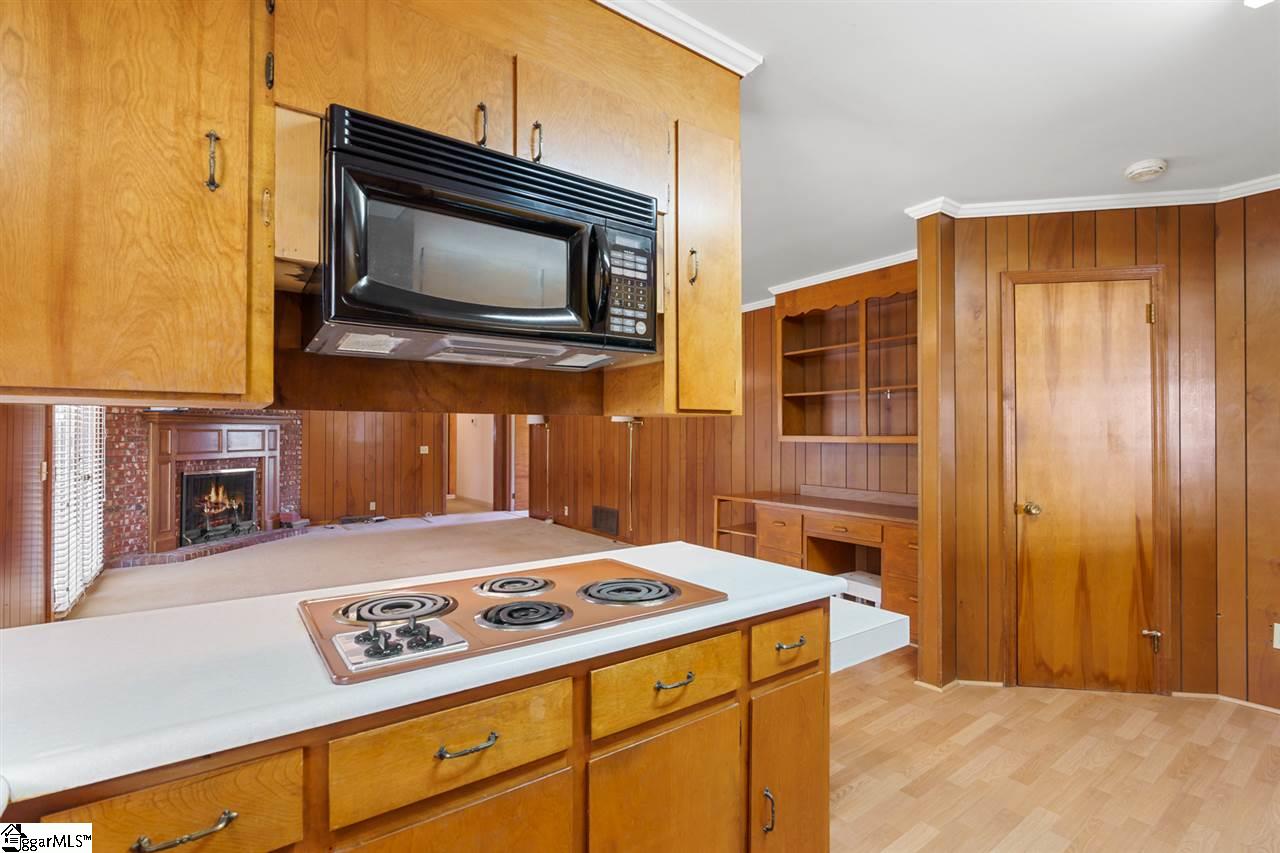 605 Butler Springs Road Greenville, SC 29615 - Photo 11 of 33 Gallery Image 11