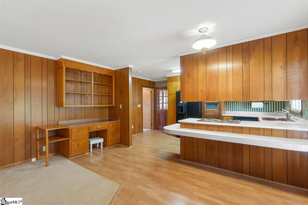 605 Butler Springs Road Greenville, SC 29615 - Photo 7 of 33 Gallery Image 7