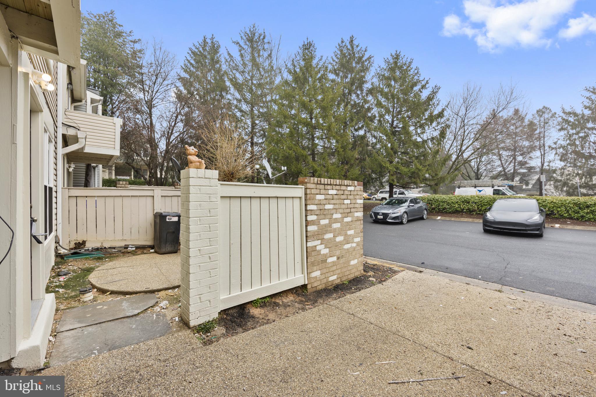 8705 Ferrysburg Way Gaithersburg, MD 20886 - Photo 38 of 38 Front view
