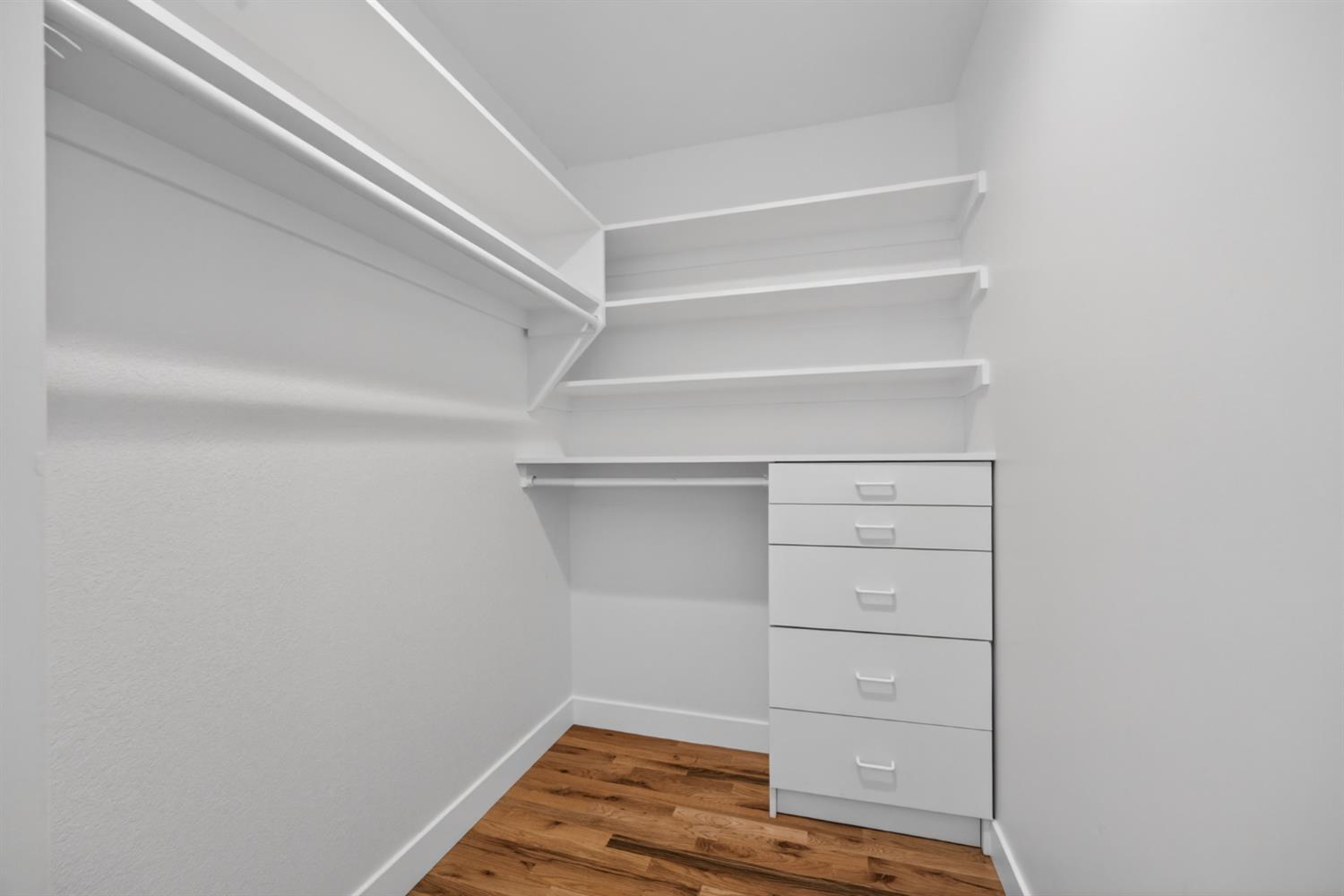 5560 Ralston Way Placerville, CA 95667 - Photo 28 of 78 Junior Master Walk In Closet