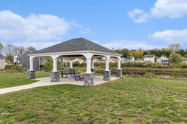 $394,900 | 10881 Constant Drive, Allendale, MI 49401