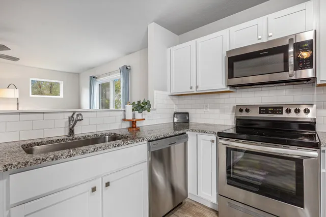 $394,900 | 10881 Constant Drive, Allendale, MI 49401