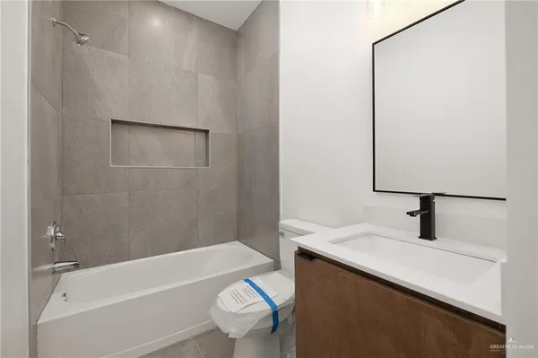 $1,350 | 2813 Links Drive, Unit 3, Edinburg, TX 78542