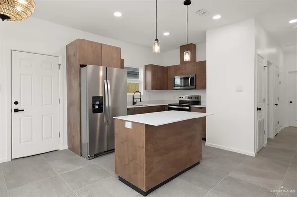 $1,350 | 2813 Links Drive, Unit 3, Edinburg, TX 78542