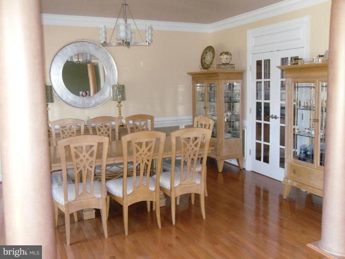 1156 Markell Court Reston, VA 20194 - Photo 17 of 26 Dining Room