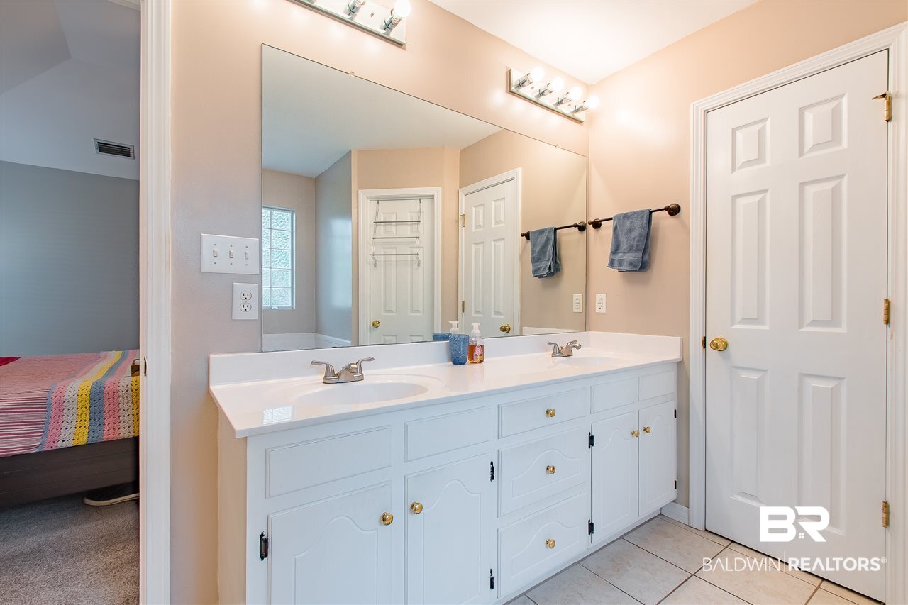 9211 Huckleberry Drive Daphne, AL 36527 - Photo 17 of 35 Master Dual Vanity