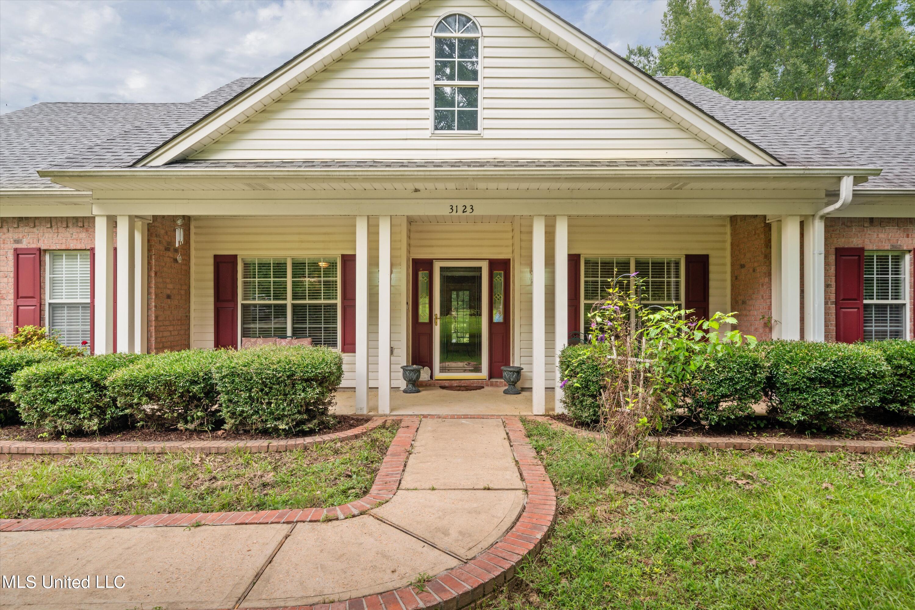 3123 North Red Banks Road Red Banks, MS 38661 - Photo 2 of 29 02-Final (3123 Red Banks Rd N)-2
