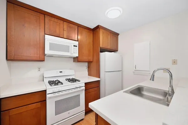 $260,000 | 8951 El Mirador Drive, Unit 1, Elk Grove, CA 95624