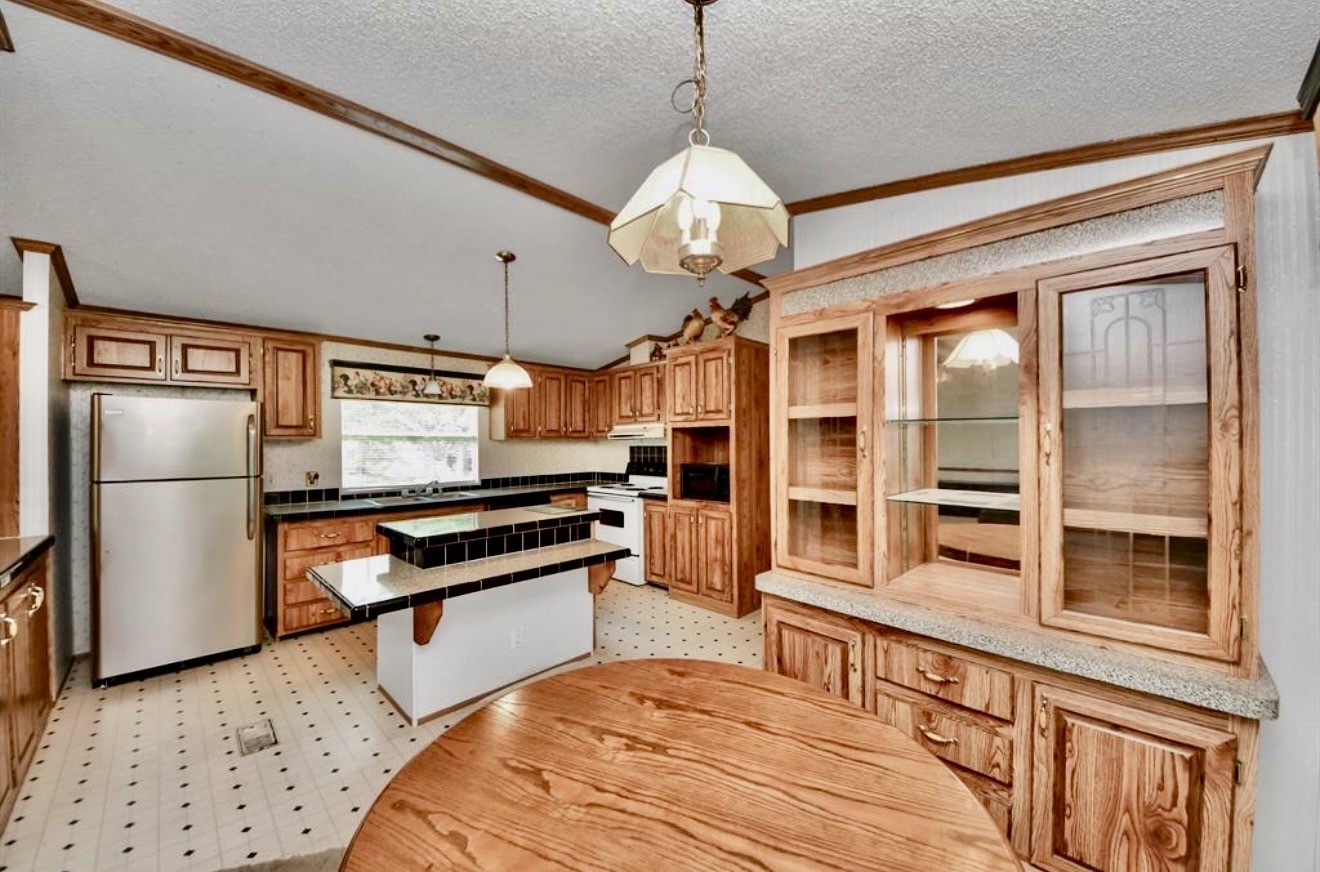 13891 Creighton Road Conroe, TX 77302 - Photo 22 of 29