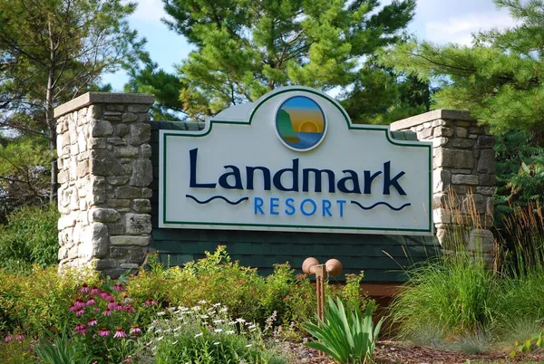 $148,000 | 4940 Landmark Circle, Unit 3204, Egg Harbor, WI 54209