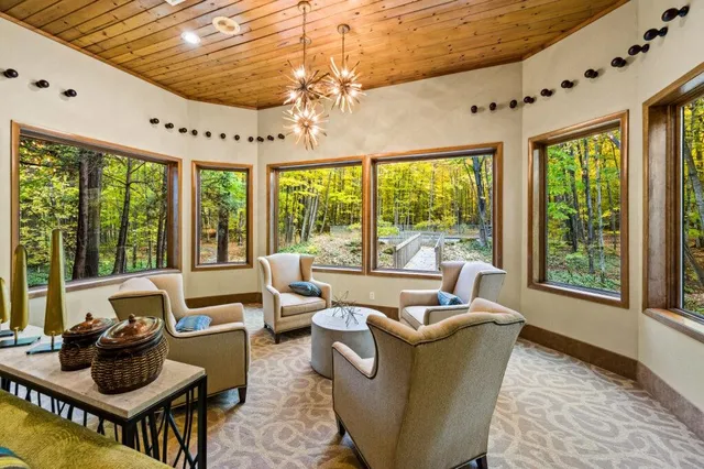 $148,000 | 4940 Landmark Circle, Unit 3204, Egg Harbor, WI 54209