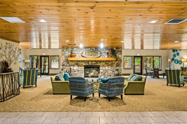 $148,000 | 4940 Landmark Circle, Unit 3204, Egg Harbor, WI 54209