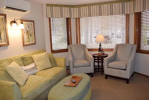 $148,000 | 4940 Landmark Circle, Unit 3204, Egg Harbor, WI 54209