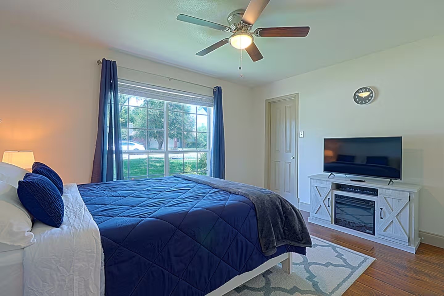 1305 Marigold Way Pflugerville, TX 78660 - Photo 17 of 22 a bedroom with a bed and a television