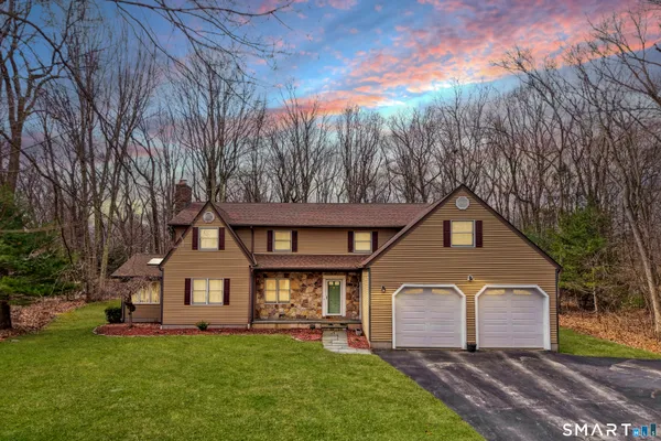 $639,000 | 4 Alison Court, Prospect, CT 06712
