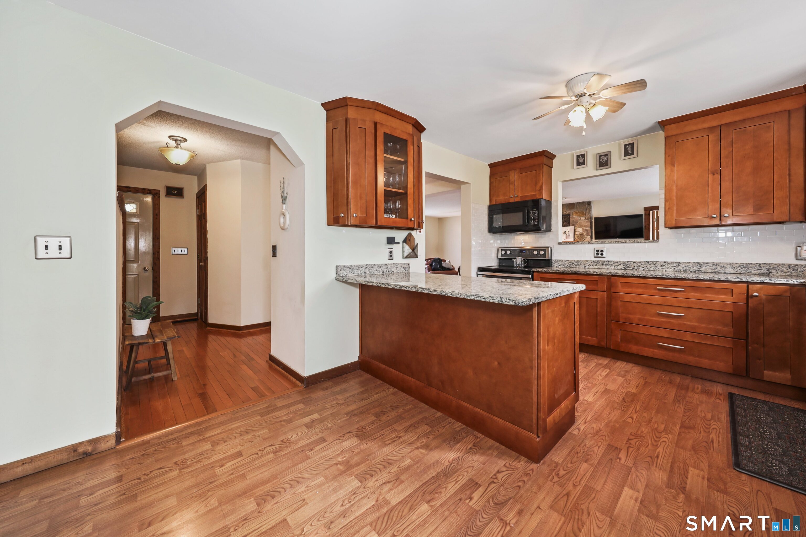 4 Alison Court Prospect, CT 06712 - Photo 4 of 39