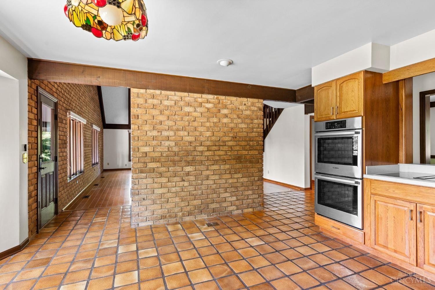 7901 Livingston Road Cincinnati, OH 45247 - Photo 21 of 66