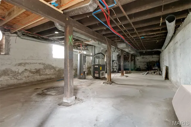 $199,900 | 1402 Granville Place, St. Louis, MO 63112