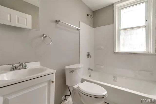 $199,900 | 1402 Granville Place, St. Louis, MO 63112