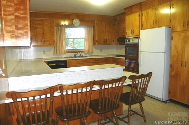 7561 Decker Road Connelly Springs, NC 28612 - Photo 10 of 23 Gallery Image 10