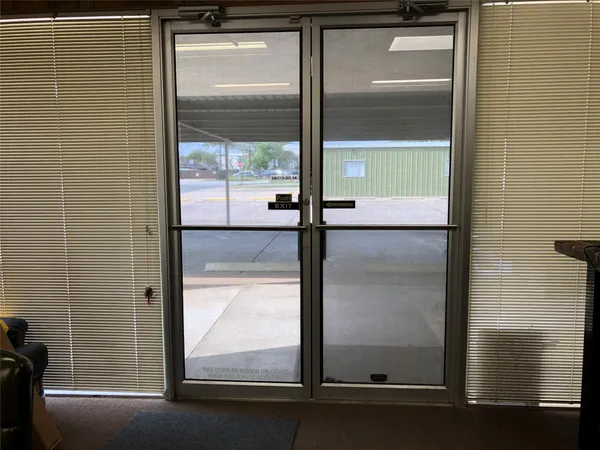 $3,000 | 1113 Lawrence Street, Rosenberg, TX 77471