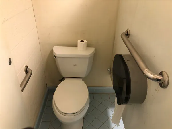 $3,000 | 1113 Lawrence Street, Rosenberg, TX 77471