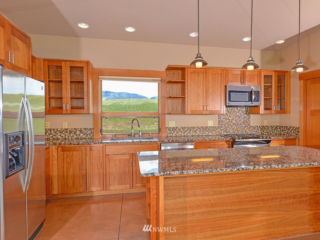 92 Cap Wright Road Twisp, WA 98856 - Photo 11 of 25 Gallery Image 11