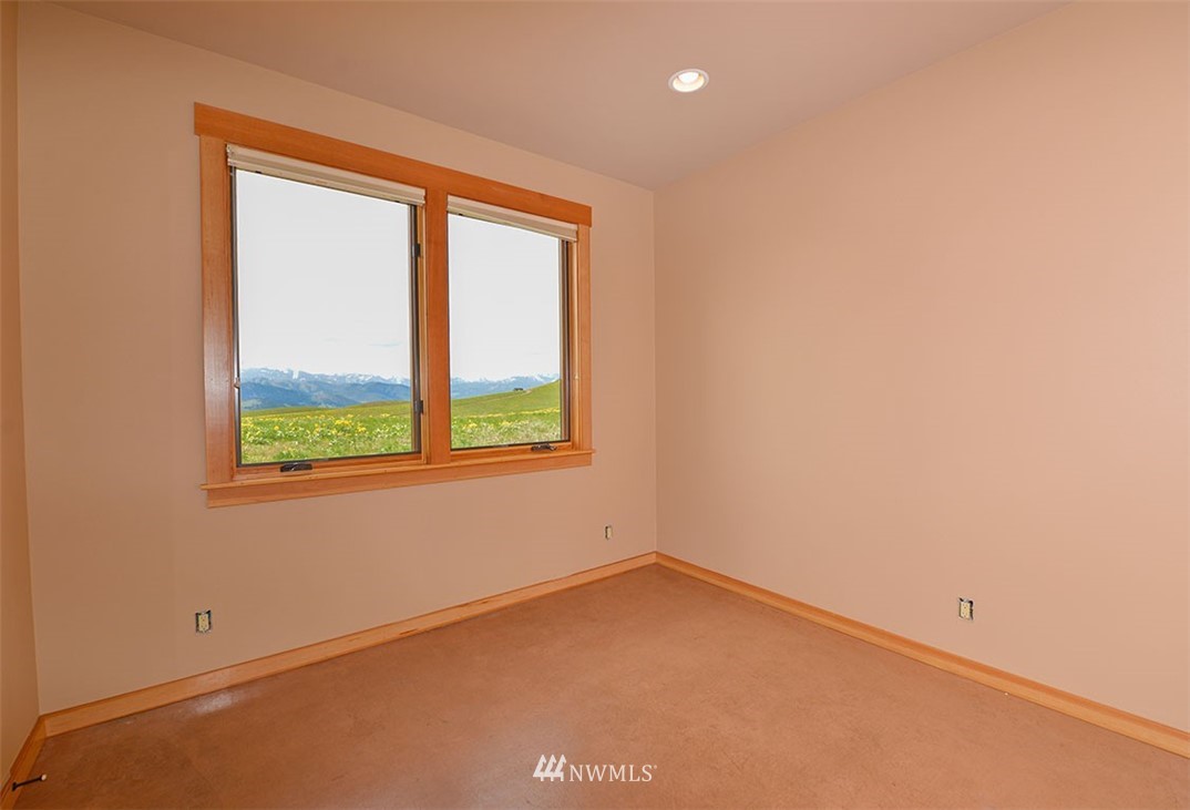 92 Cap Wright Road Twisp, WA 98856 - Photo 15 of 25 Gallery Image 15
