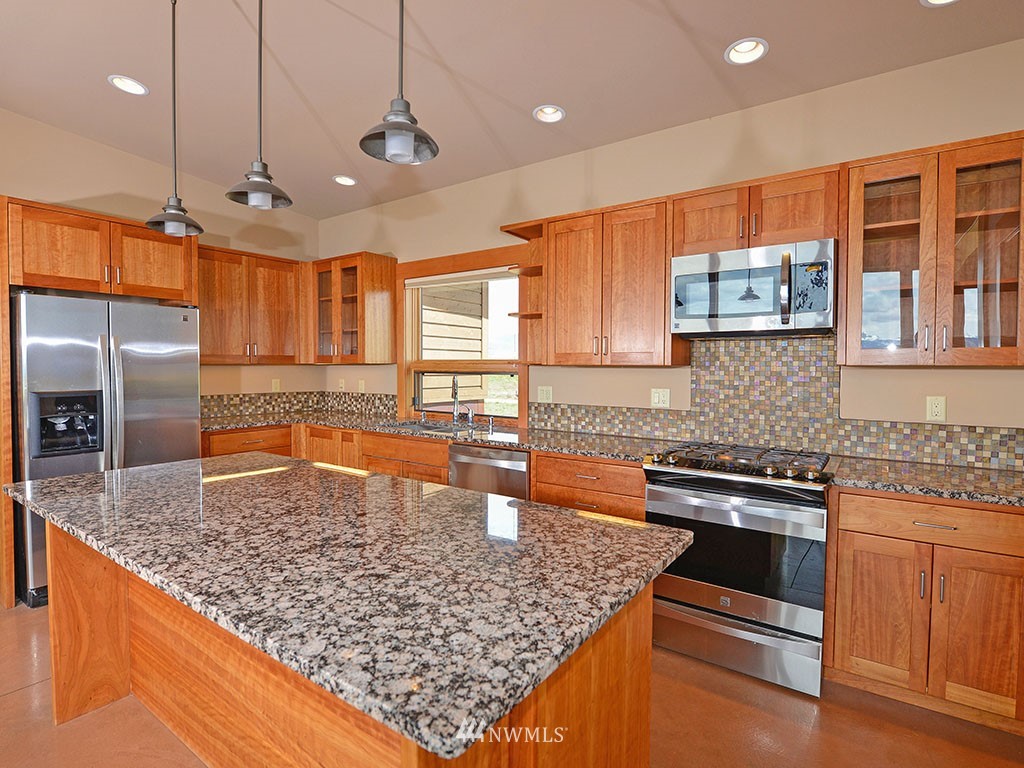 92 Cap Wright Road Twisp, WA 98856 - Photo 10 of 25 Gallery Image 10