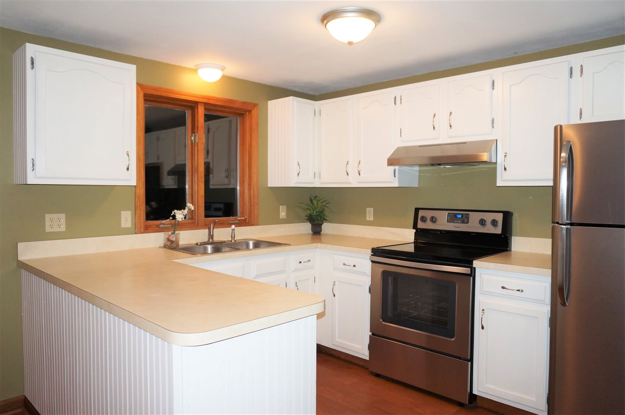 36 Tenney Road, Unit 1 Sandown, NH 03873 - Photo 5 of 20