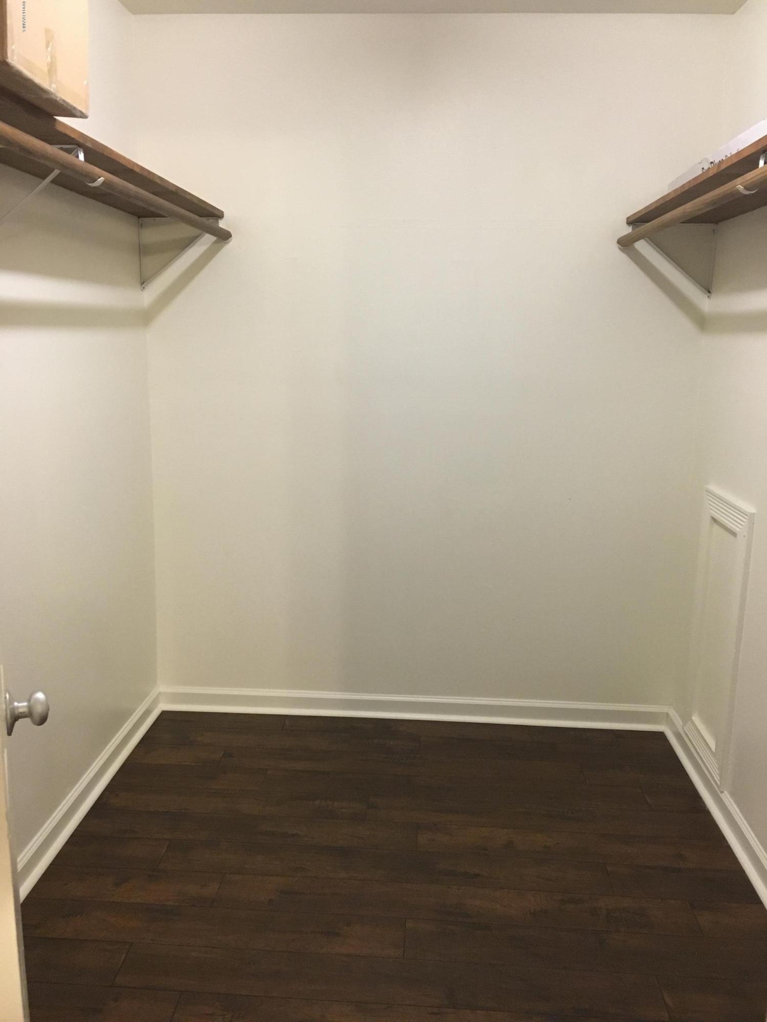 701 South College Road, Unit 101 Lafayette, LA 70503 - Photo 5 of 11 IMG_8246