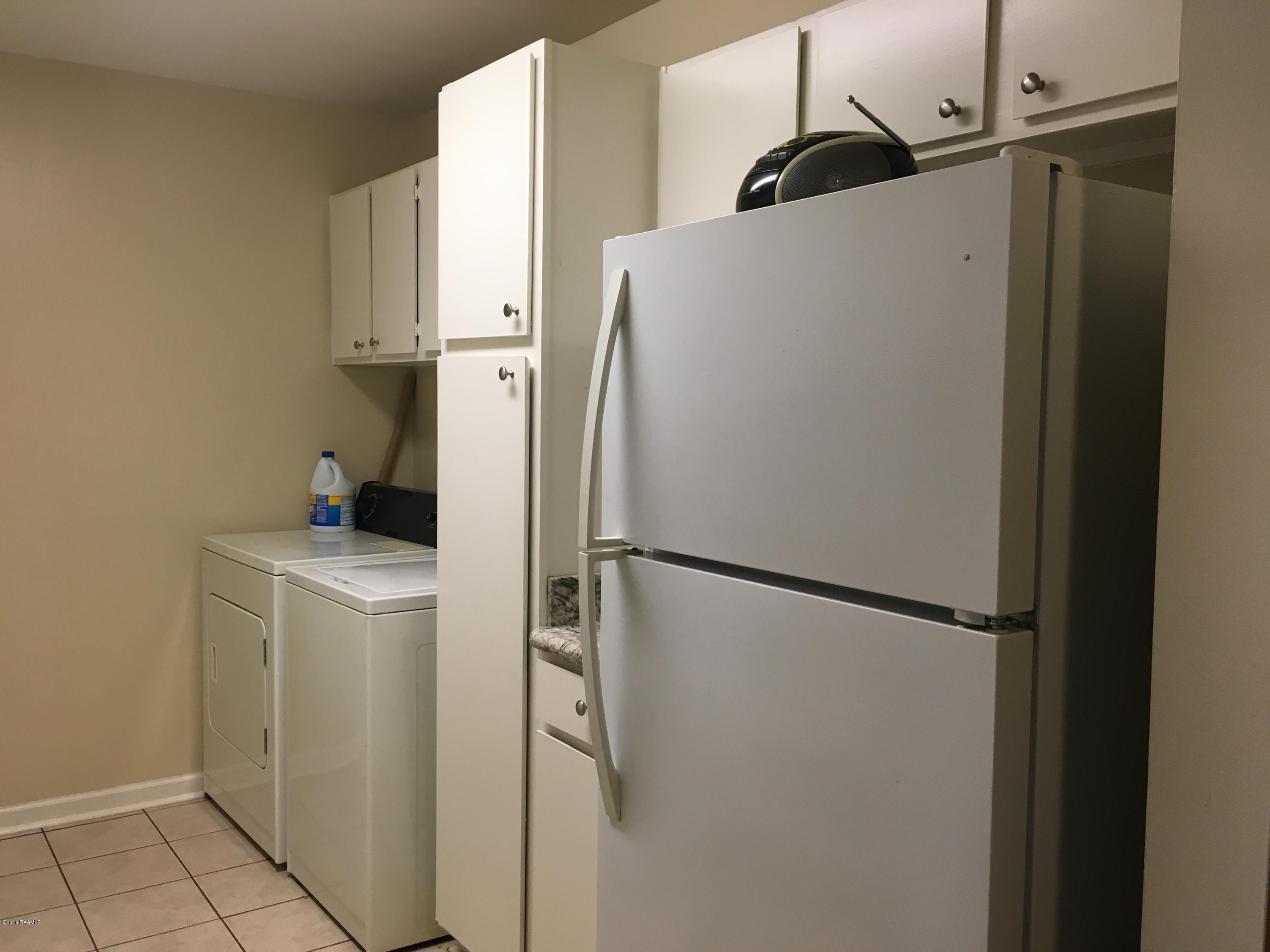 701 South College Road, Unit 101 Lafayette, LA 70503 - Photo 7 of 11 IMG_8248