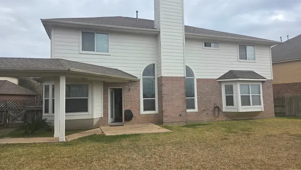 $3,200 | 2103 Trinity Manor Lane, Richmond, TX 77469