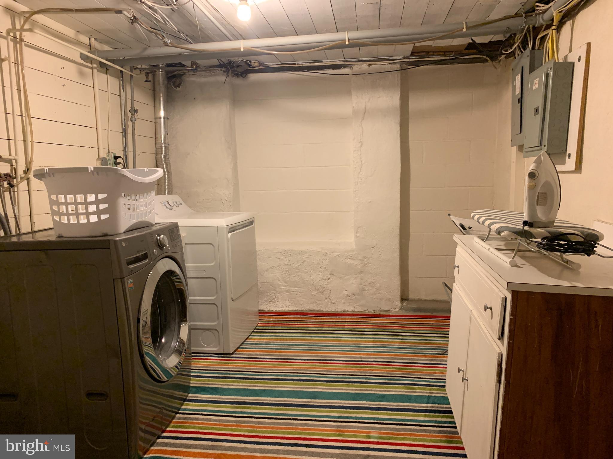 7945 Winston Road Philadelphia, PA 19118 - Photo 26 of 29 Laundry