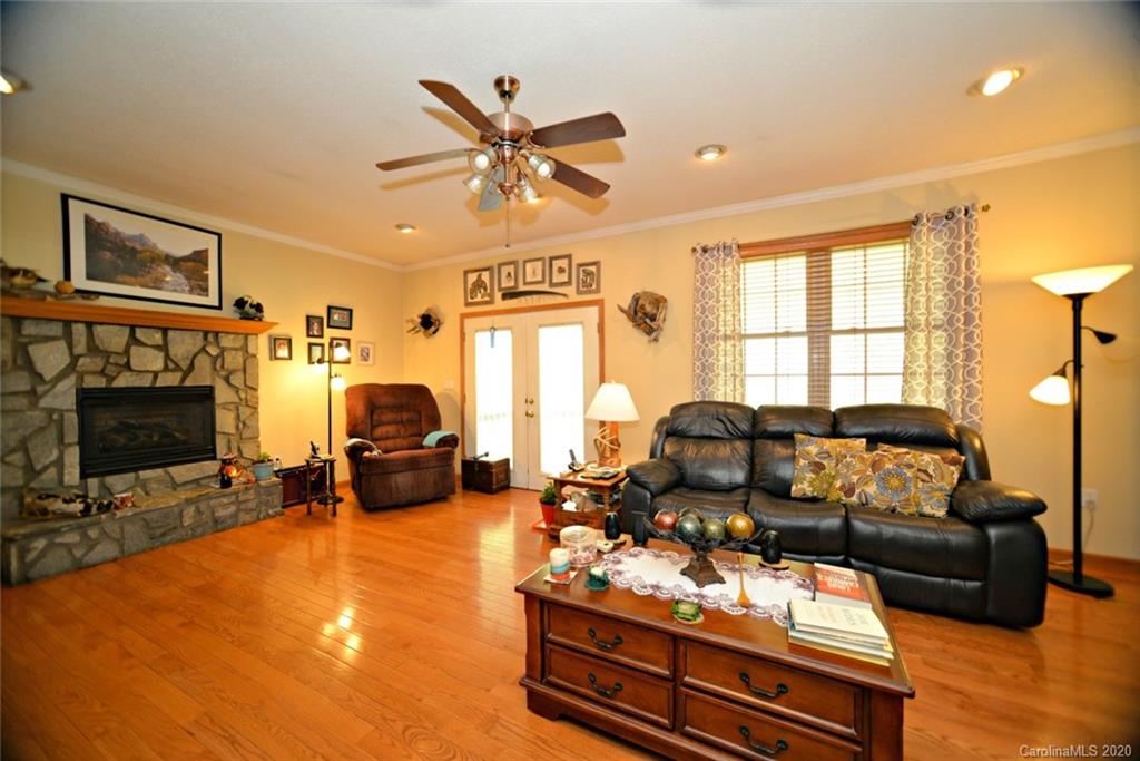 210 Weldon Hall Road Sylva, NC 28779 - Photo 15 of 29 Gallery Image 15