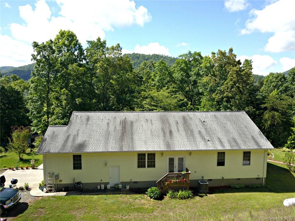 210 Weldon Hall Road Sylva, NC 28779 - Photo 3 of 29 Gallery Image 3