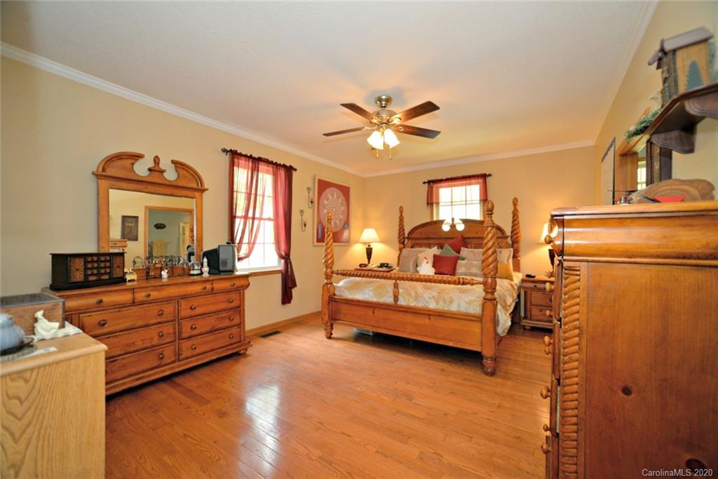 210 Weldon Hall Road Sylva, NC 28779 - Photo 21 of 29 Gallery Image 21